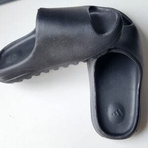 Yeezy Black Slides